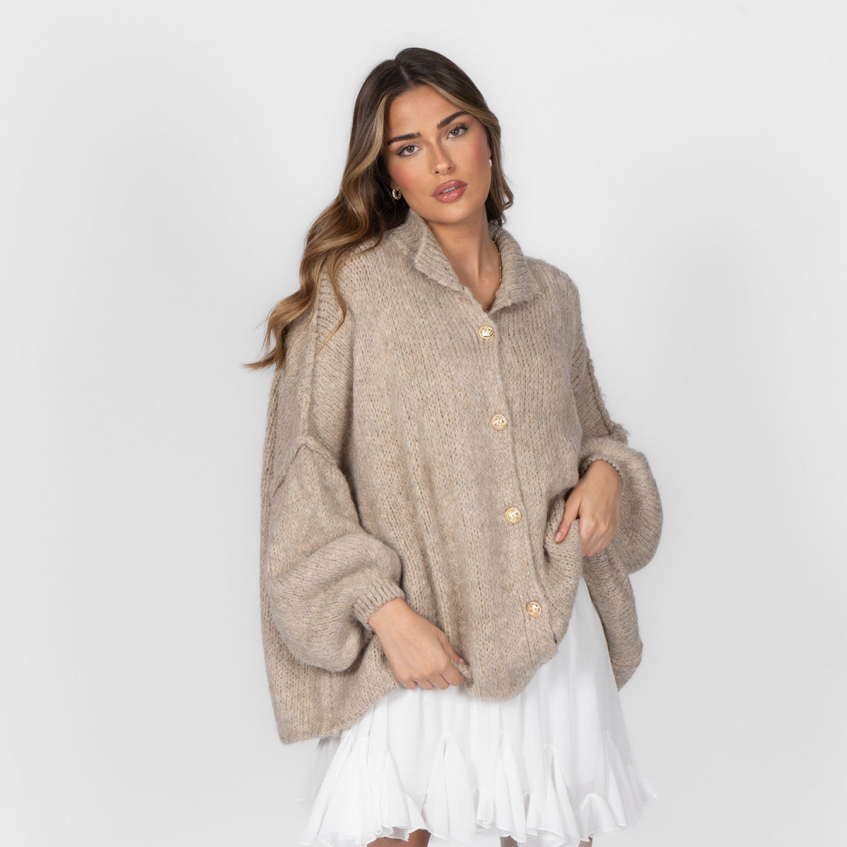 Cárdigan Oversize Amalia - Beige