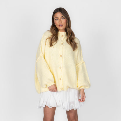 Cárdigan Oversize Amalia - Amarillo mantequilla