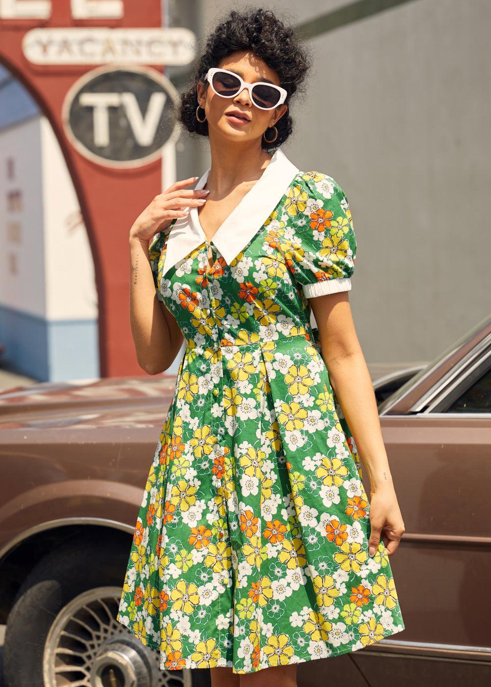 Vestido Evasé Servido con una Sonrisa