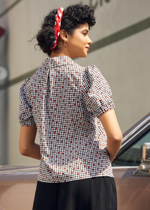 Blusa Picnic de Pétalos