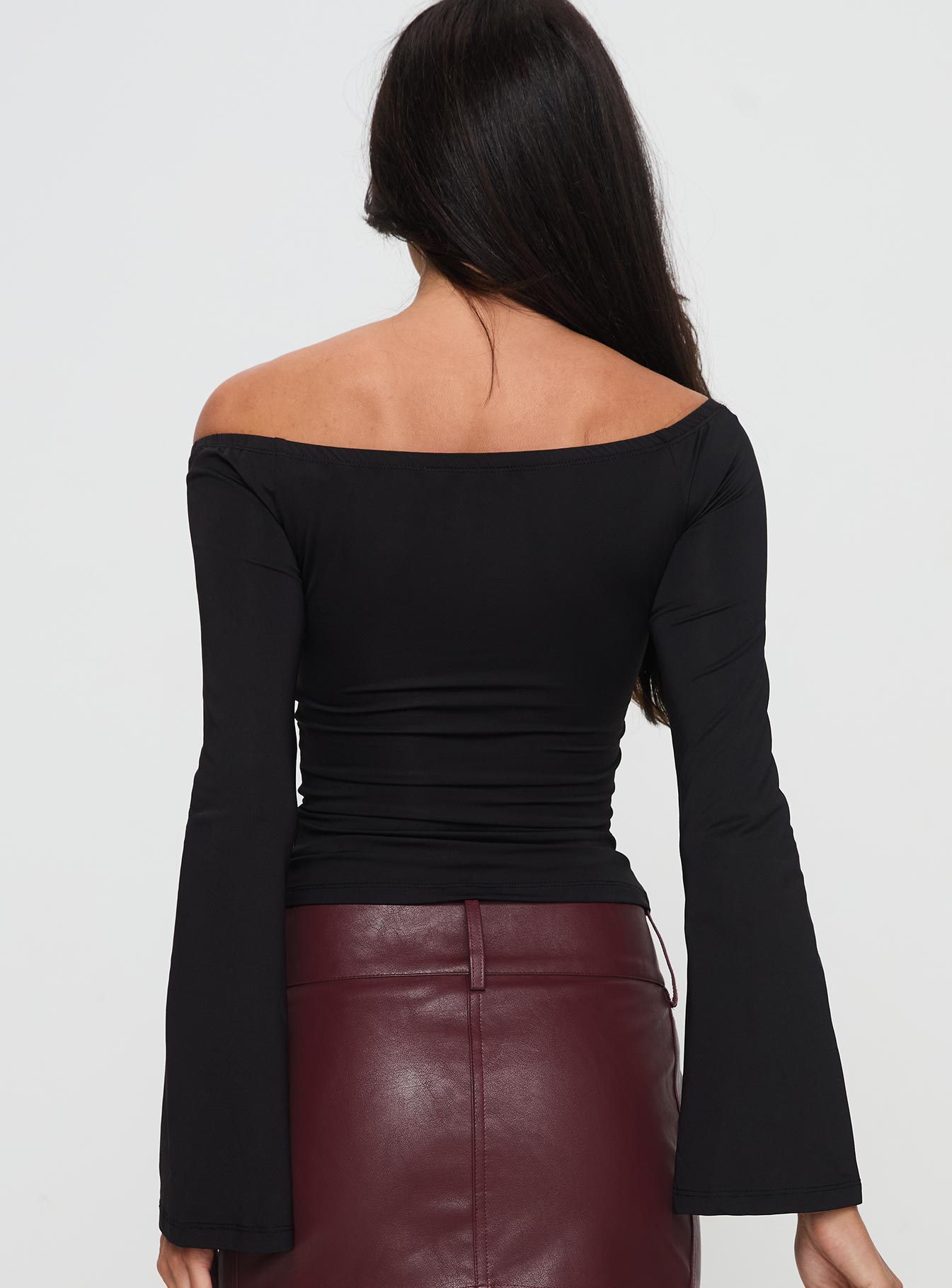 Top Bardot Lazo Negro - Velnora