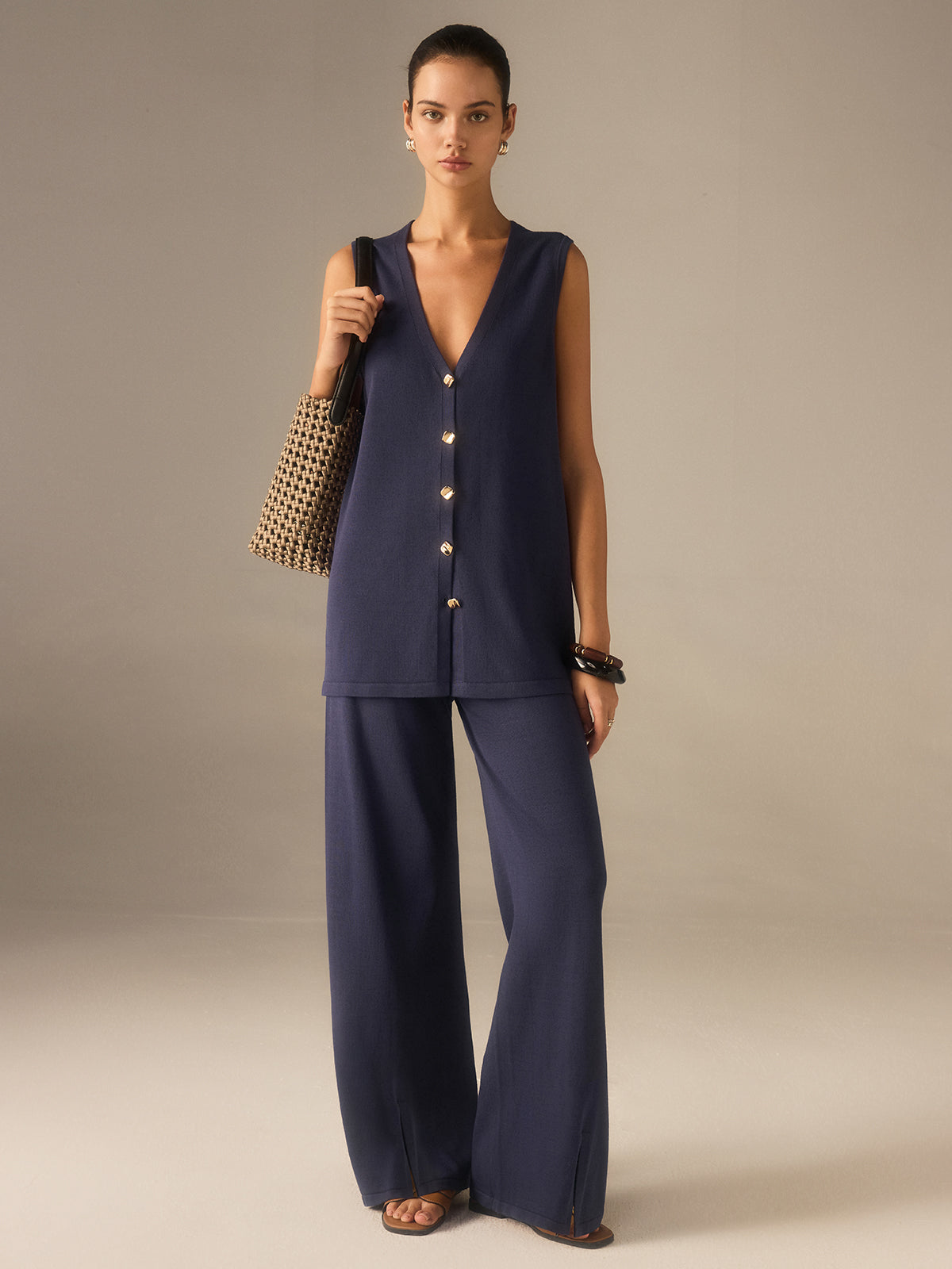 Conjunto de Punto Maia azul marino - caída del pantalón ancho