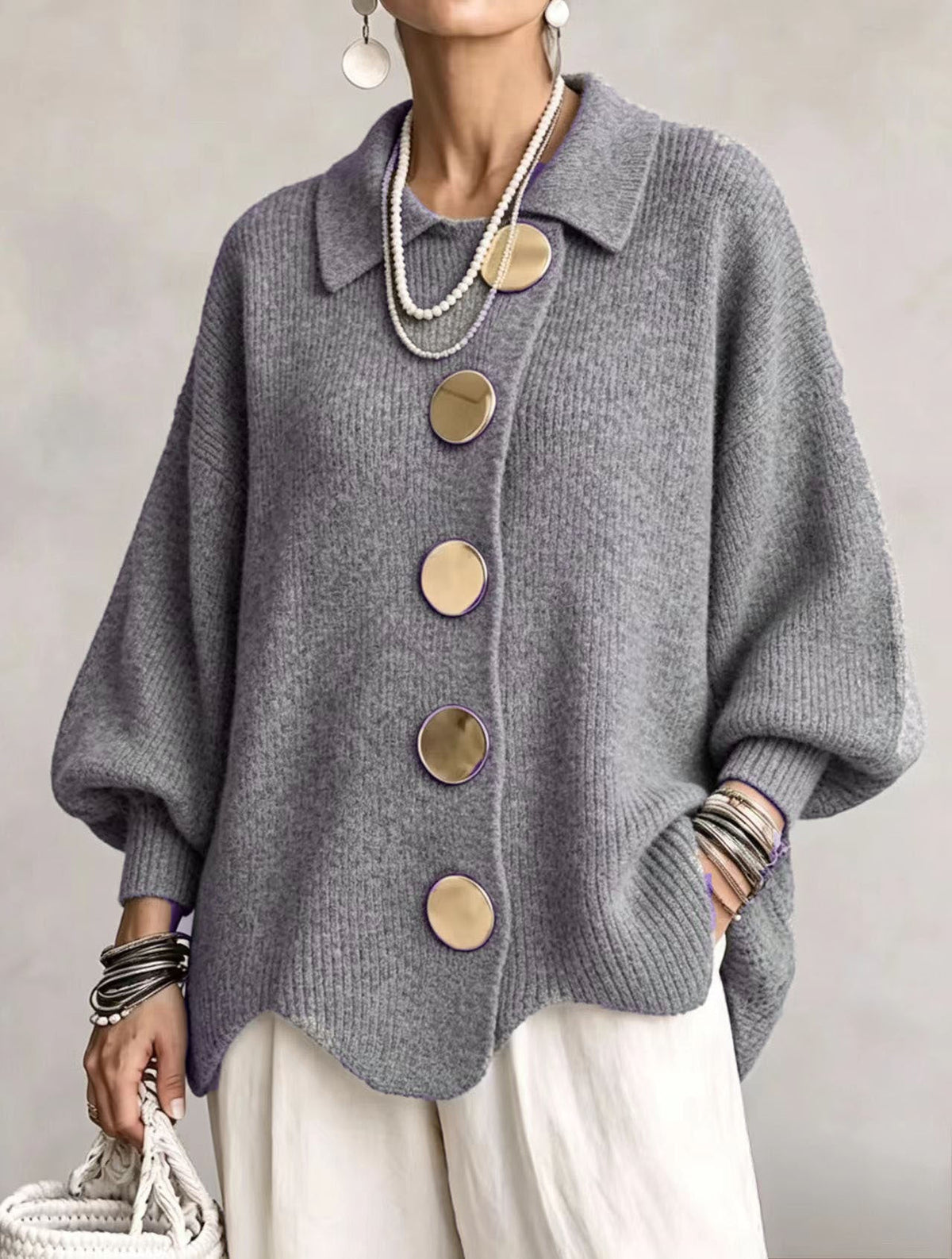 Isadora | Cárdigan Oversize con Botones Dorados