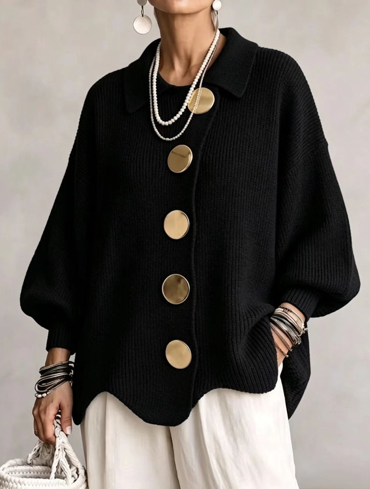 Isadora | Cárdigan Oversize con Botones Dorados